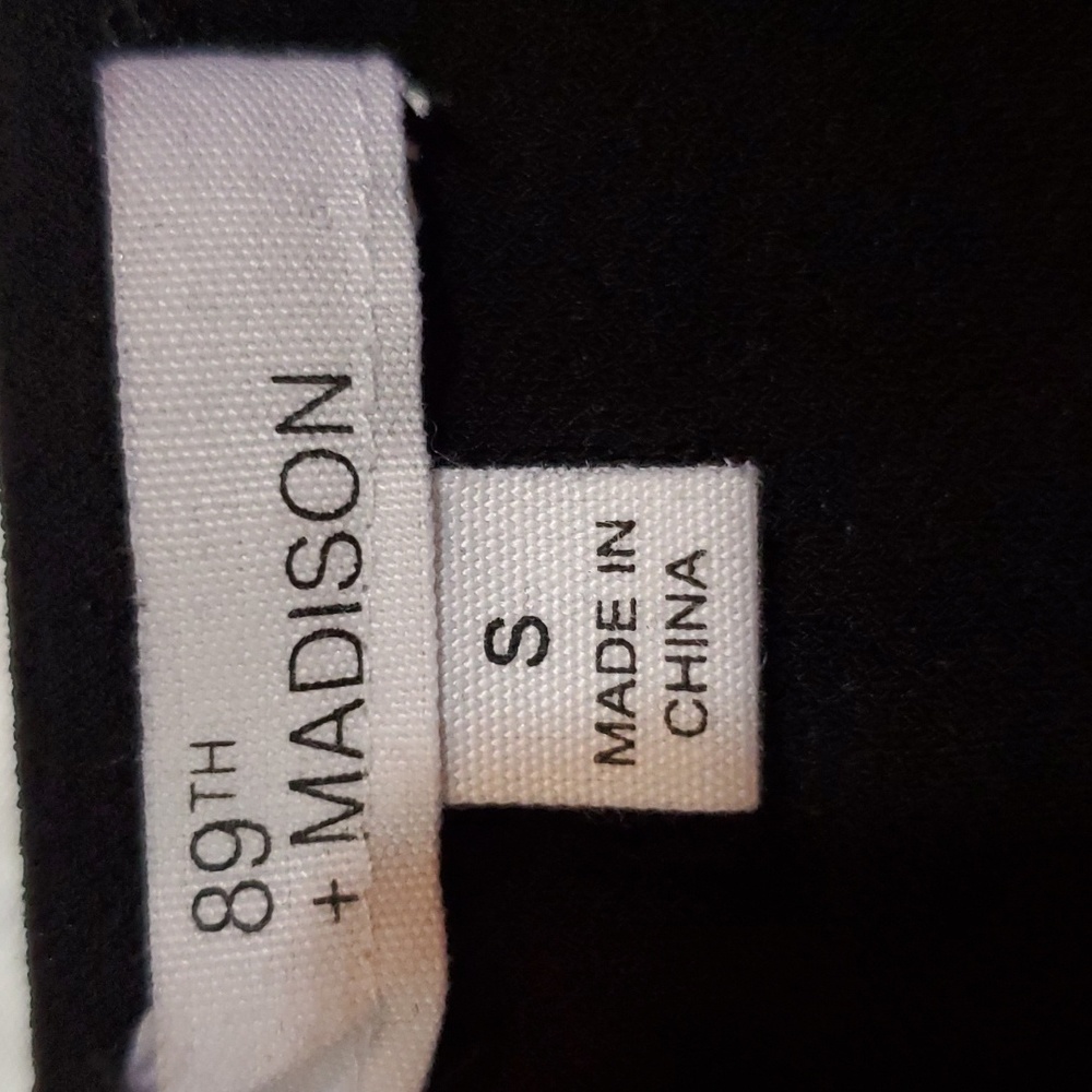 Dress Shirt long sleeves with opening Size Small - Picture 3 of 3